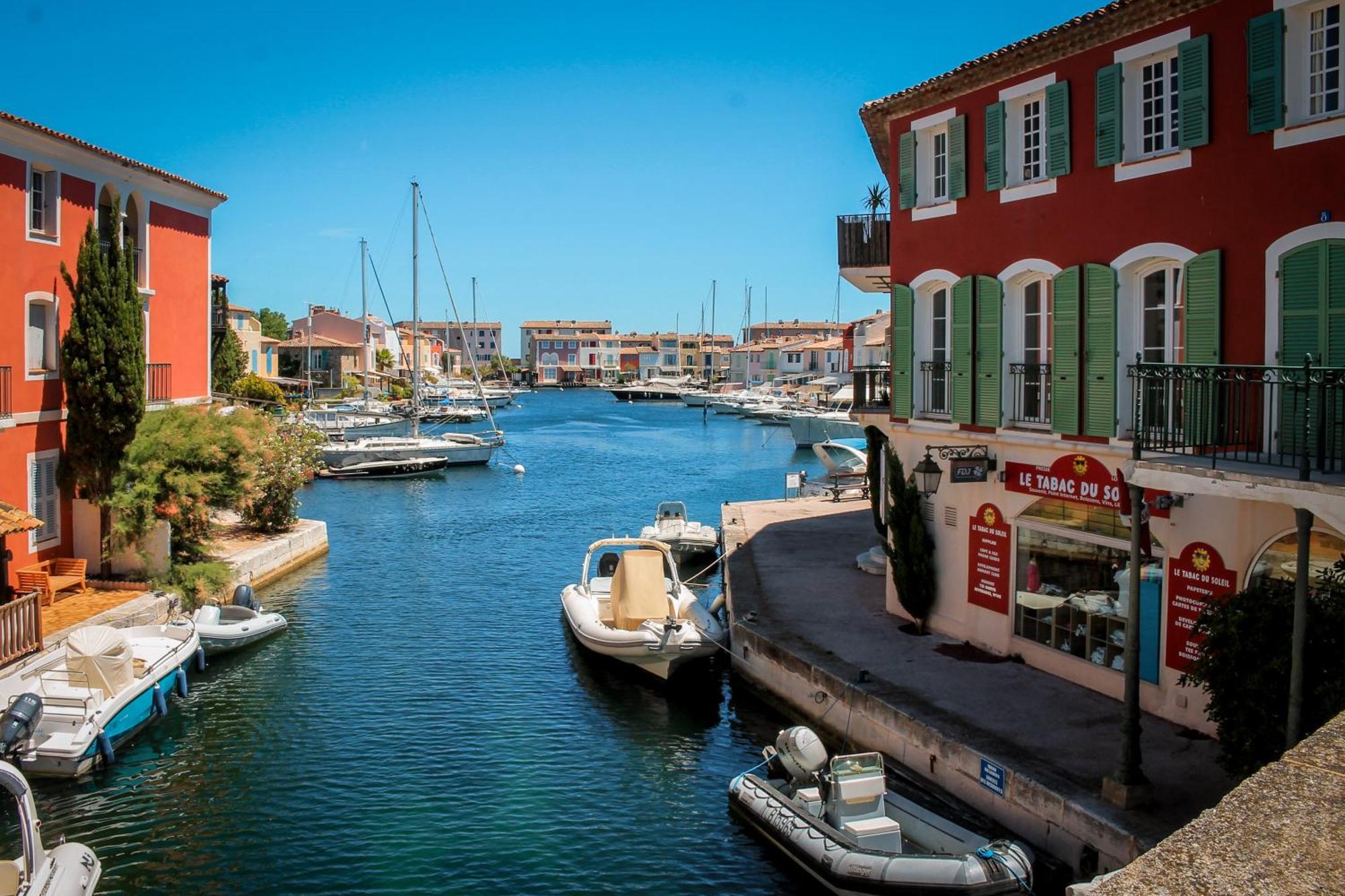 Casa Nostra, Port-Grimaud, Vue Sur Les Canaux ภายนอก รูปภาพ