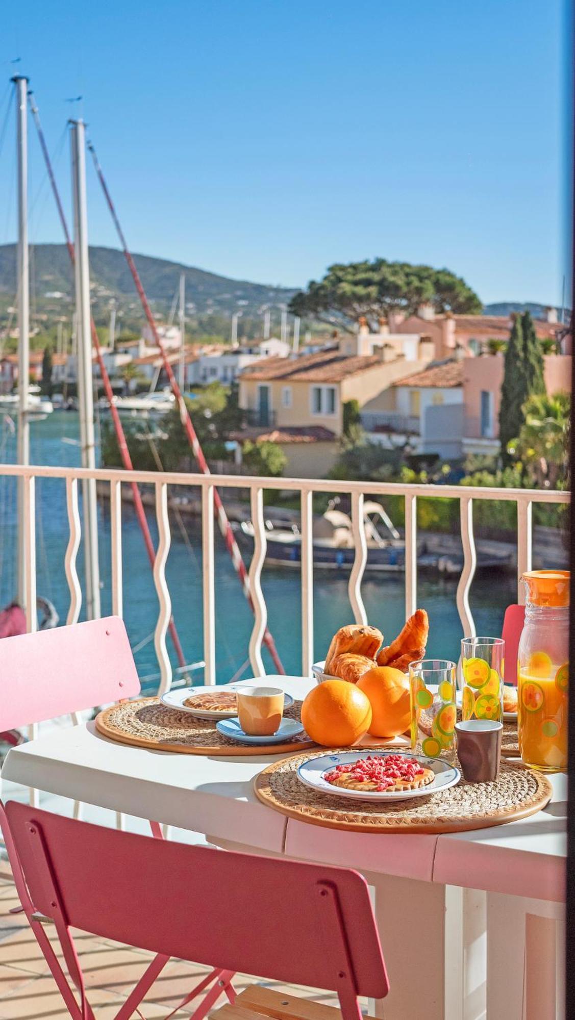 Casa Nostra, Port-Grimaud, Vue Sur Les Canaux ภายนอก รูปภาพ