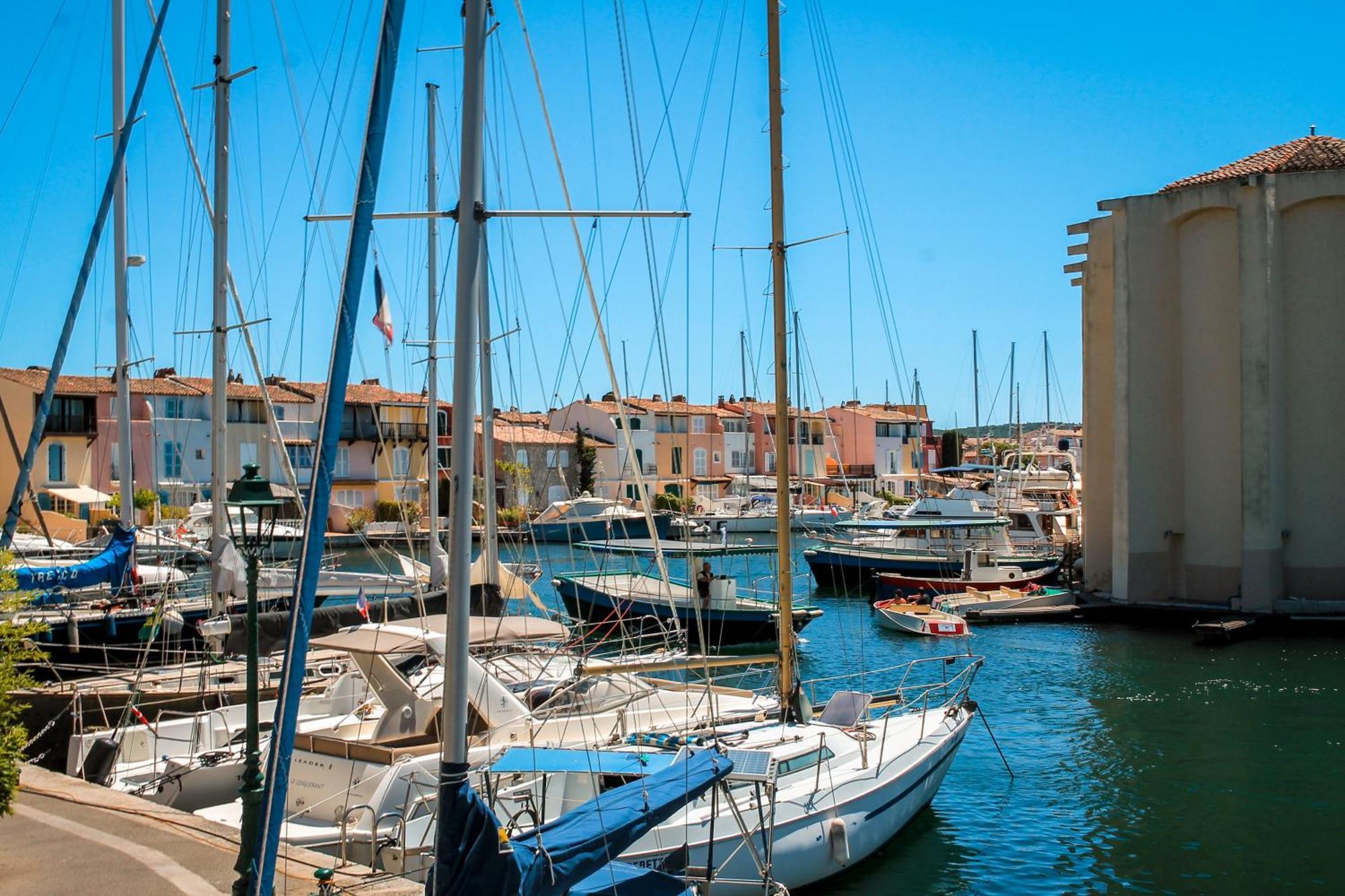 Casa Nostra, Port-Grimaud, Vue Sur Les Canaux ภายนอก รูปภาพ